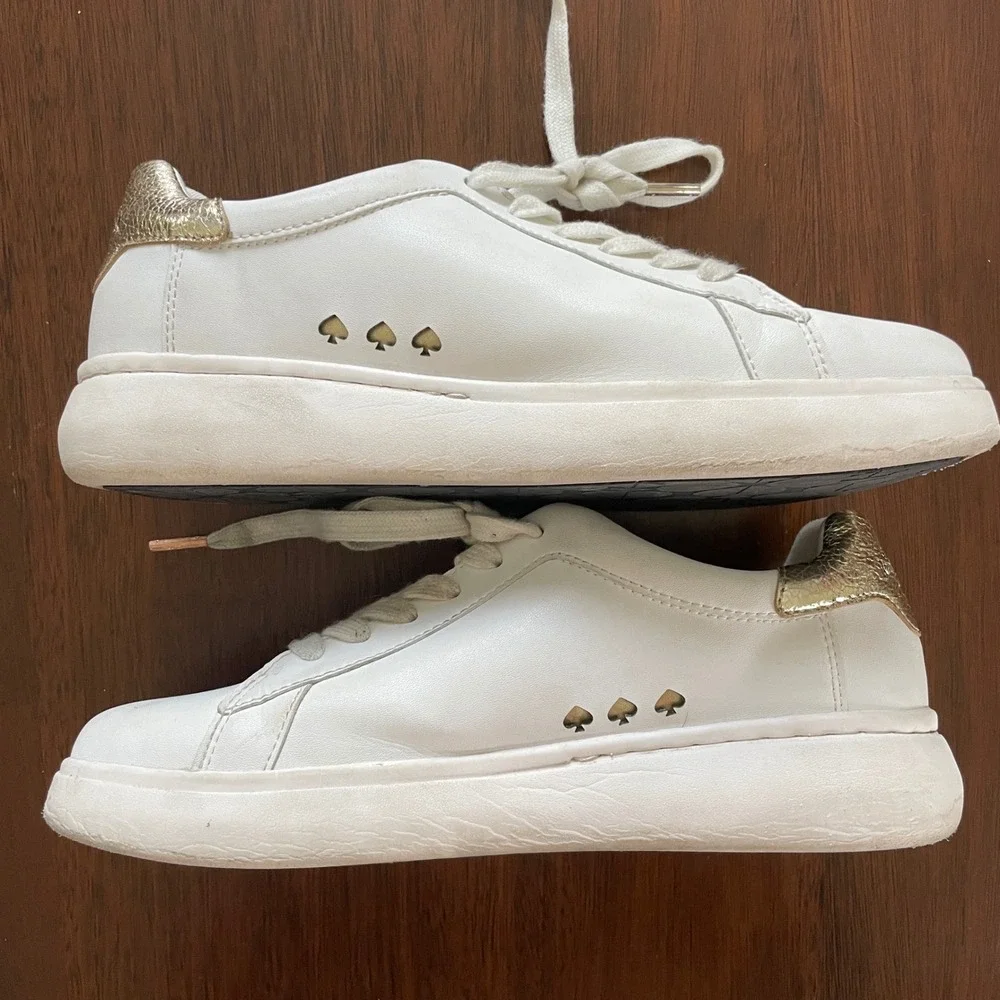 Kate Spade Lift Sneaker Womens 8B White Gold Leather Platform Casual Preppy
